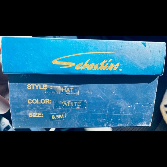 Red Hat Lady Society Sabastino sneakers! 8.5 - Picture 6 of 6